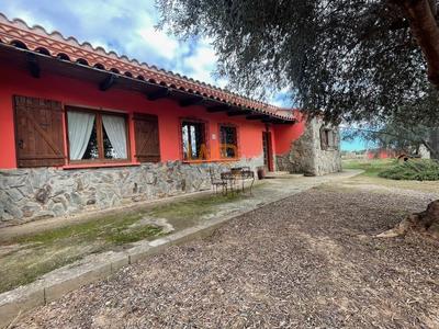 Propriété - 155 m² - 5 pièces