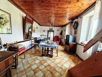 Maison - 80 m² - 3 pièces