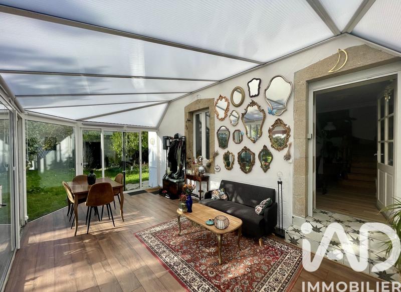 Maison de ville - 111 m² - 8 pièces