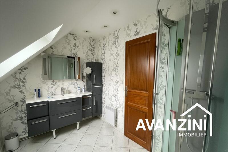 Maison - 127 m² - 5 pièces