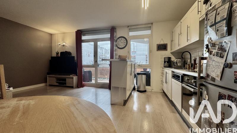 Appartement - 84 m² - 4 pièces