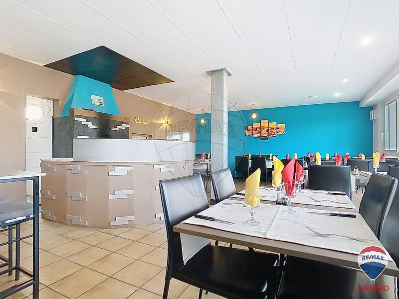 Magasins - 120 m² - 3 pièces