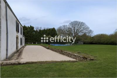 Propriété - 436 m² - 16 pièces