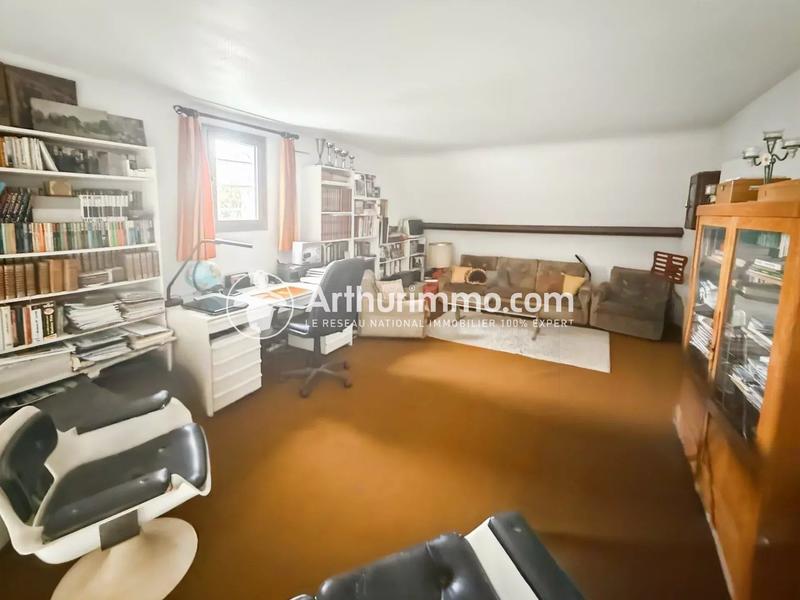 Maison - 161 m² - 6 pièces