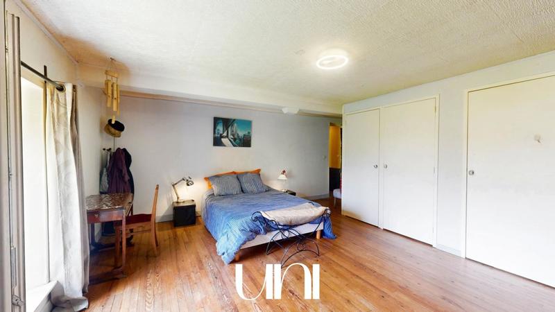 Maison - 150 m² - 8 pièces