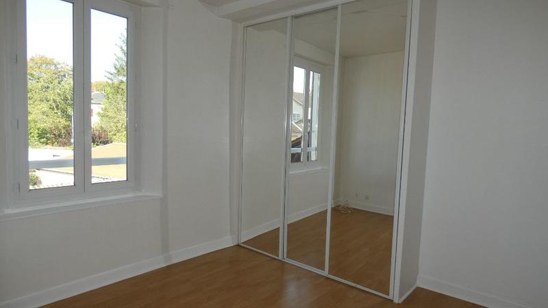 Maison - 96 m² - 5 pièces