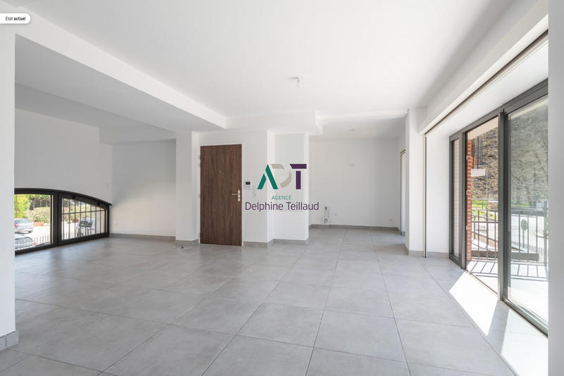 Appartement - 94 m² - 4 pièces