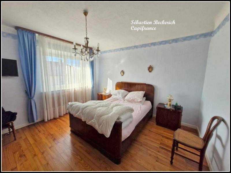 Maison - 144 m² - 7 pièces