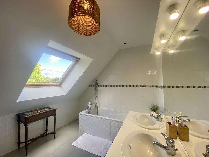 Maison - 148 m² - 6 pièces