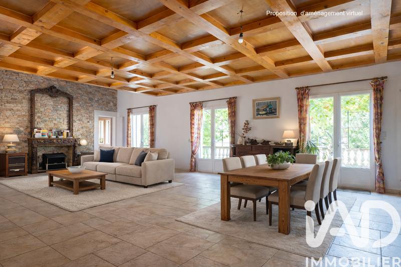 Maison - 268 m² - 6 pièces