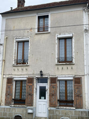 Maison - 60 m² - 4 pièces