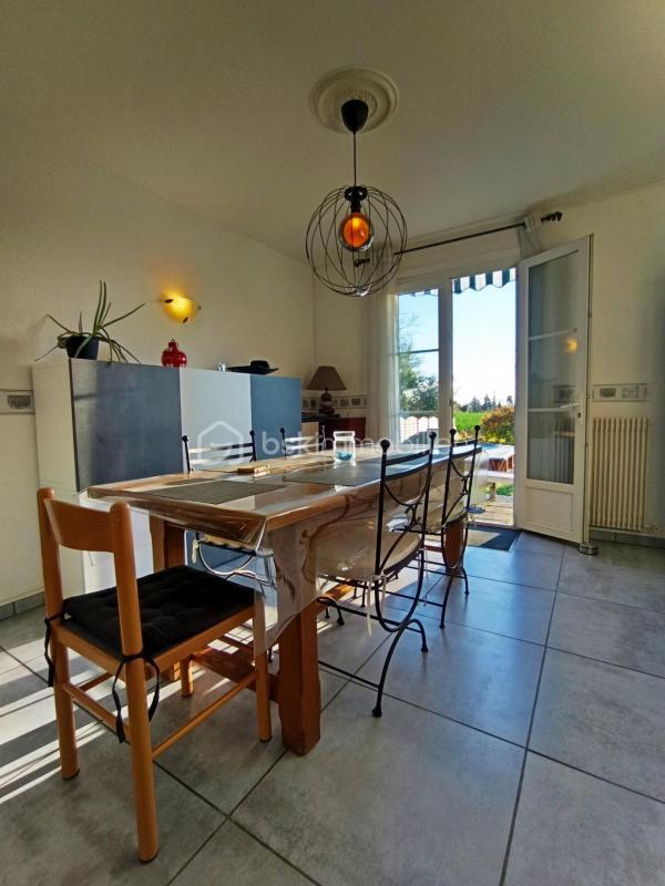 Maison traditionnelle - 100 m² - 5 pièces