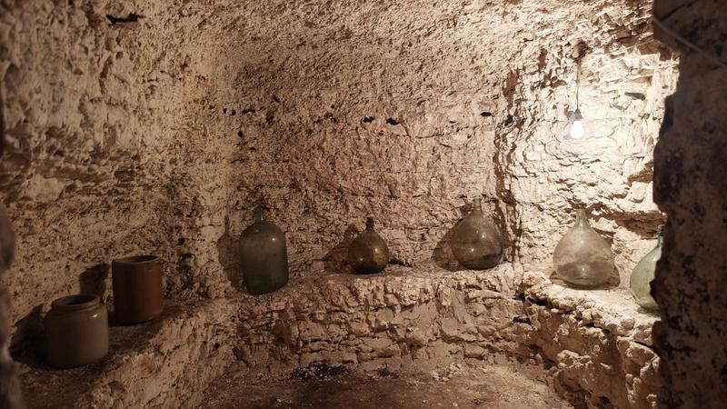 Maison - 221 m² - 11 pièces