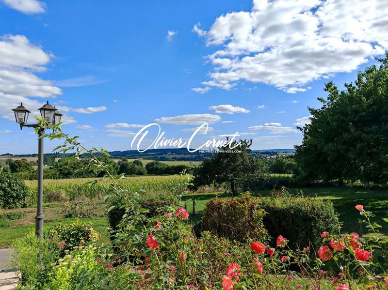 Maison - 137 m² - 6 pièces