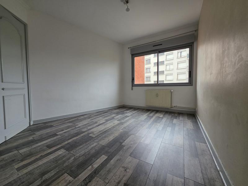 Appartement - 82 m² - 4 pièces