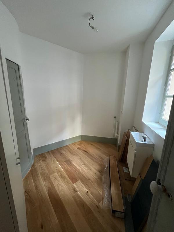 Appartement - 77 m² - 3 pièces