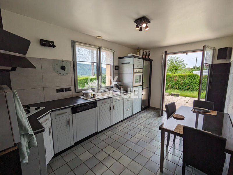 Maison - 140 m² - 7 pièces