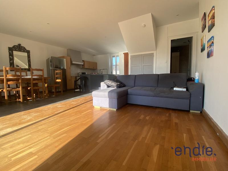 Maison - 88 m² - 4 pièces