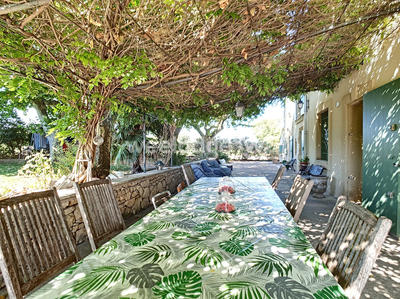 Bastide - 558 m² - 10 pièces