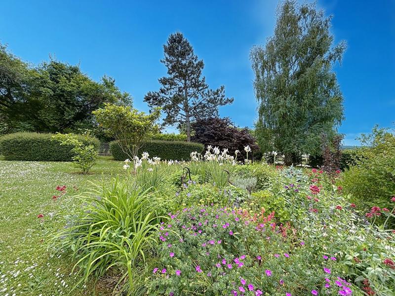 Maison - 175 m² - 8 pièces