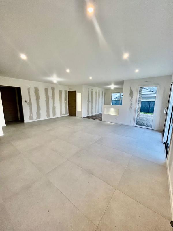 Maison traditionnelle - 115 m² - 5 pièces