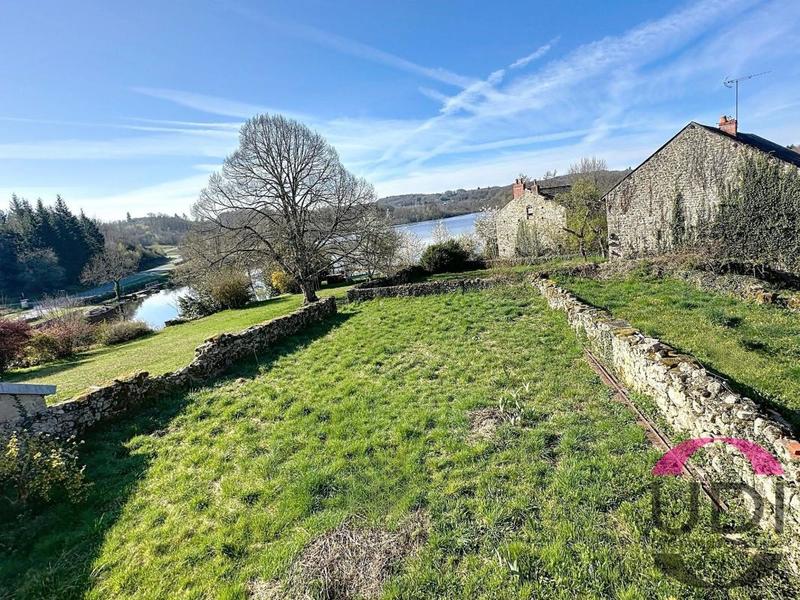 Maison - 92 m² - 3 pièces