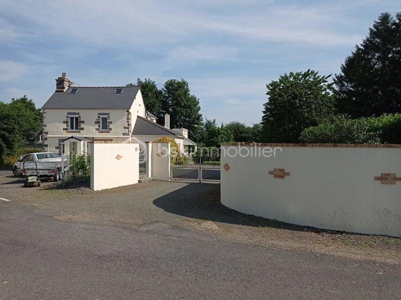 Maison de village - 140 m² - 5 pièces