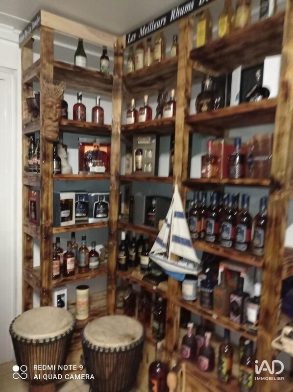 Local commercial - 311 m²