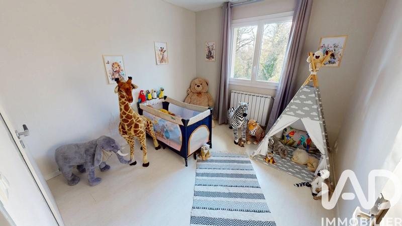 Maison - 127 m² - 7 pièces