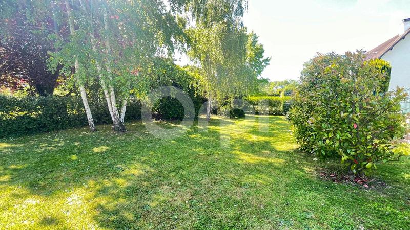 Maison - 150 m² - 7 pièces