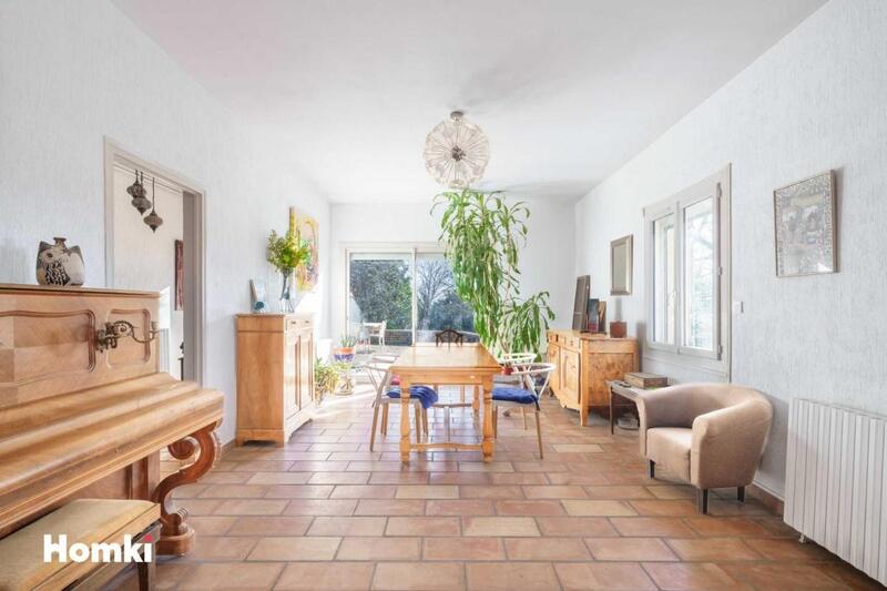 Maison - 500 m² - 7 pièces