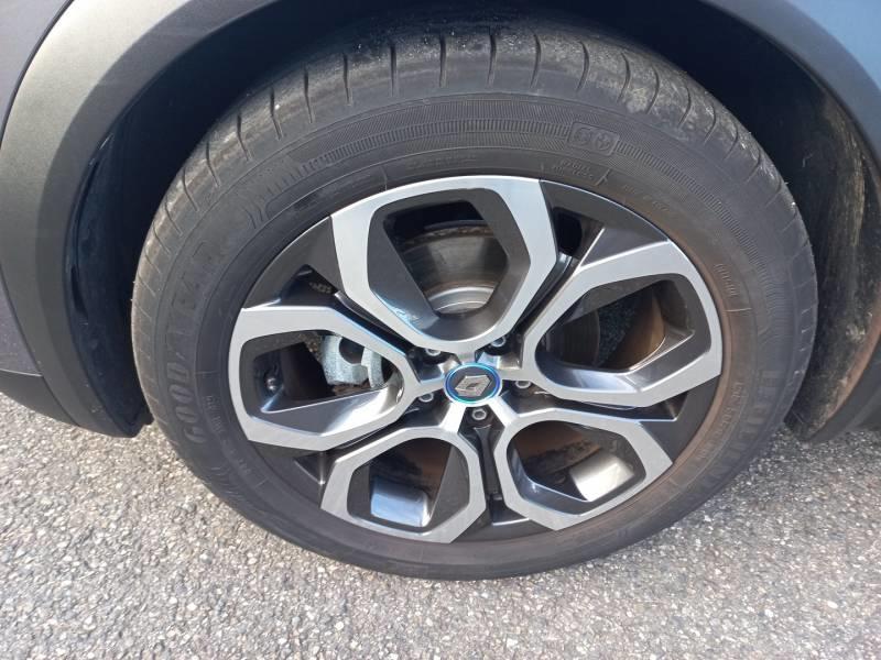 Renault Captur E-Tech Plug-in 160 Intens