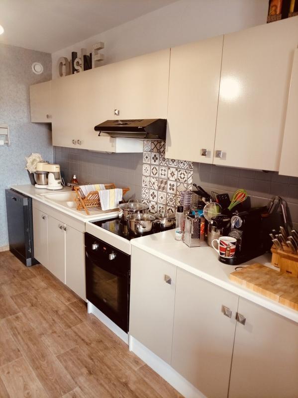 Appartement - 101 m² - 8 pièces