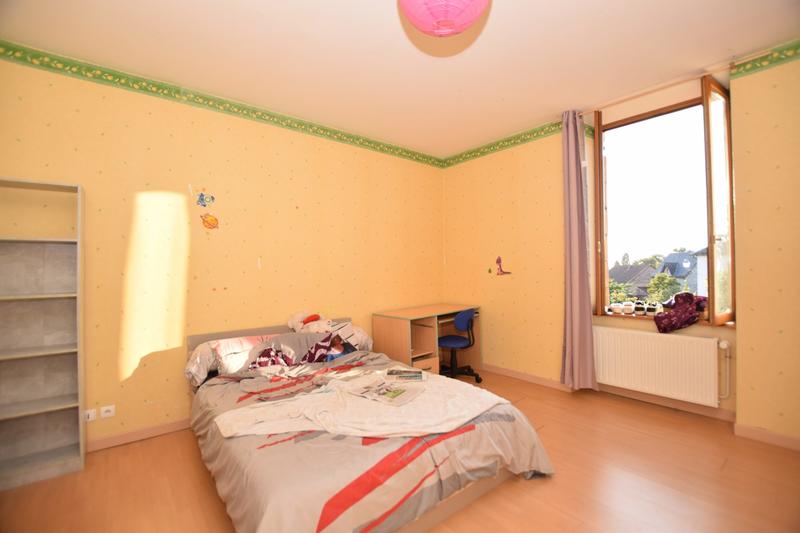 Appartement - 162 m² - 6 pièces