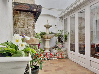 Maison - 169 m² - 6 pièces