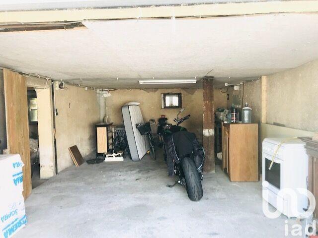 Maison - 93 m² - 5 pièces