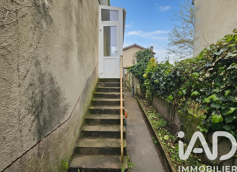 Maison - 86 m² - 5 pièces