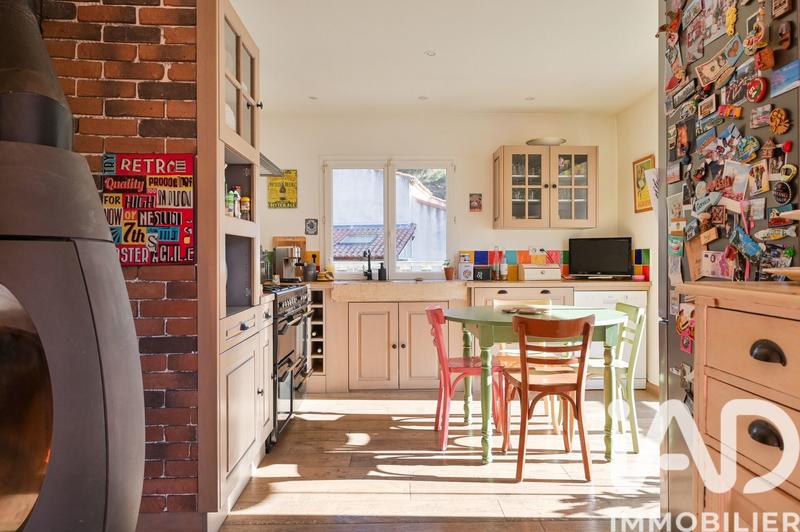 Appartement - 98 m² - 4 pièces