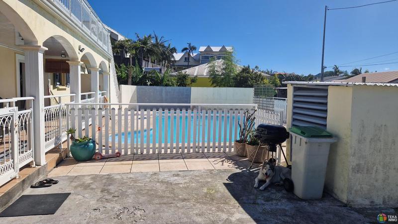 Maison - 186 m² - 6 pièces