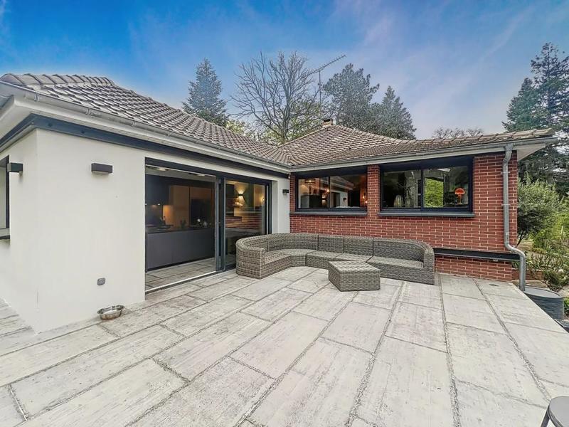 Maison - 186 m² - 7 pièces