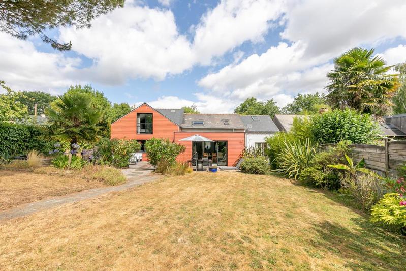 Maison - 162 m² - 6 pièces