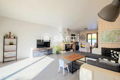 Maison - 130 m² - 7 pièces