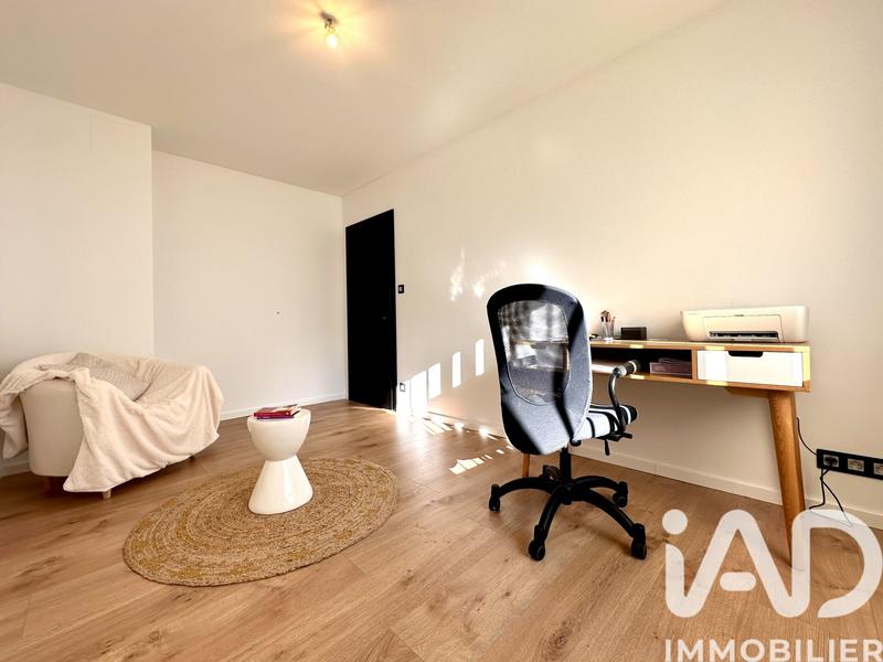 Maison - 170 m² - 8 pièces