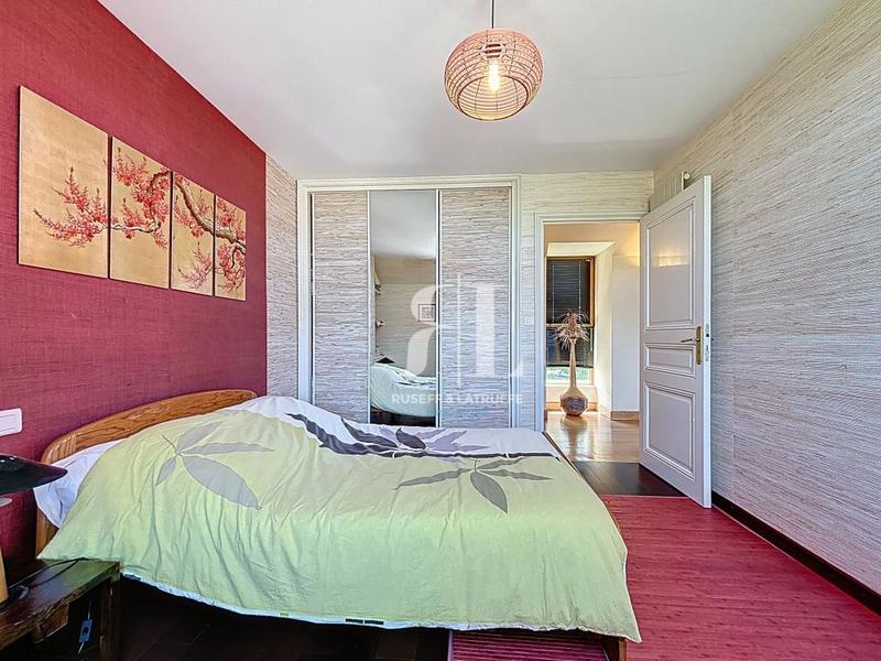 Longère - 298 m² - 5 pièces