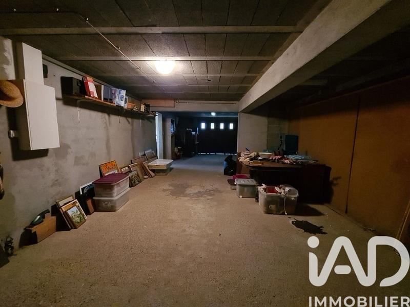 Maison - 200 m² - 8 pièces