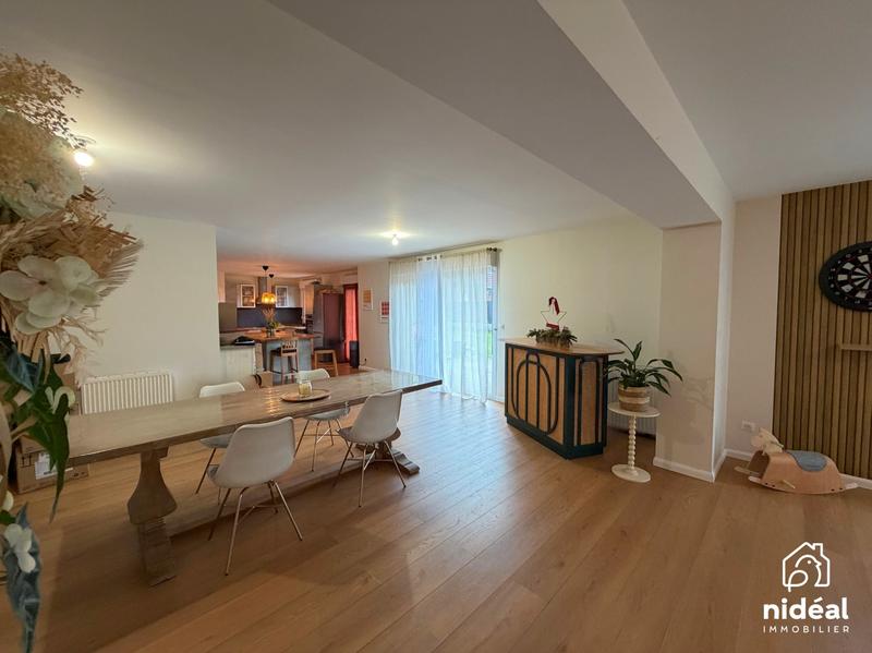 Maison - 150 m² - 5 pièces