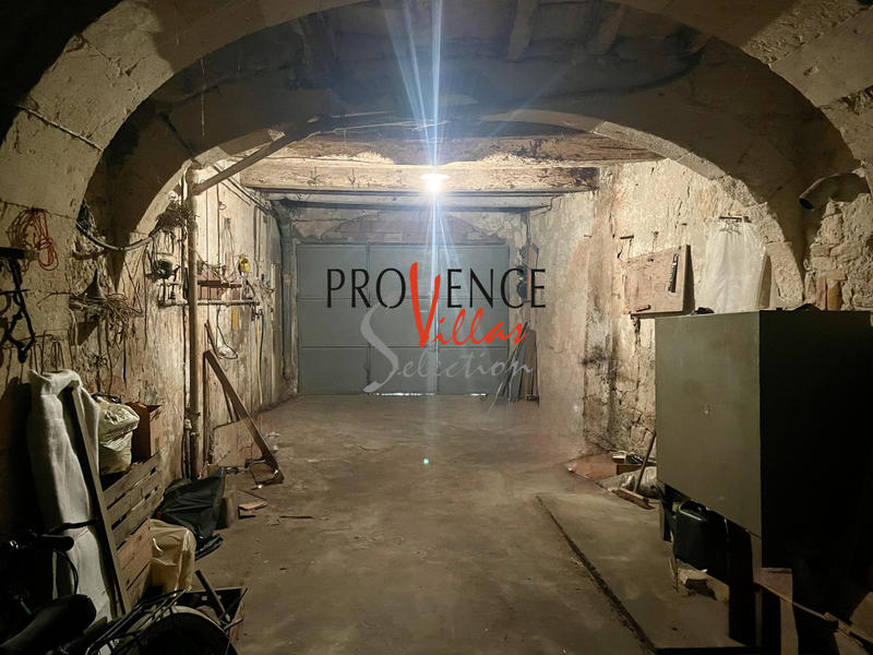 Maison traditionnelle - 140 m² - 6 pièces