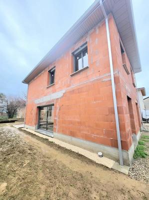 Maison - 144 m² - 6 pièces