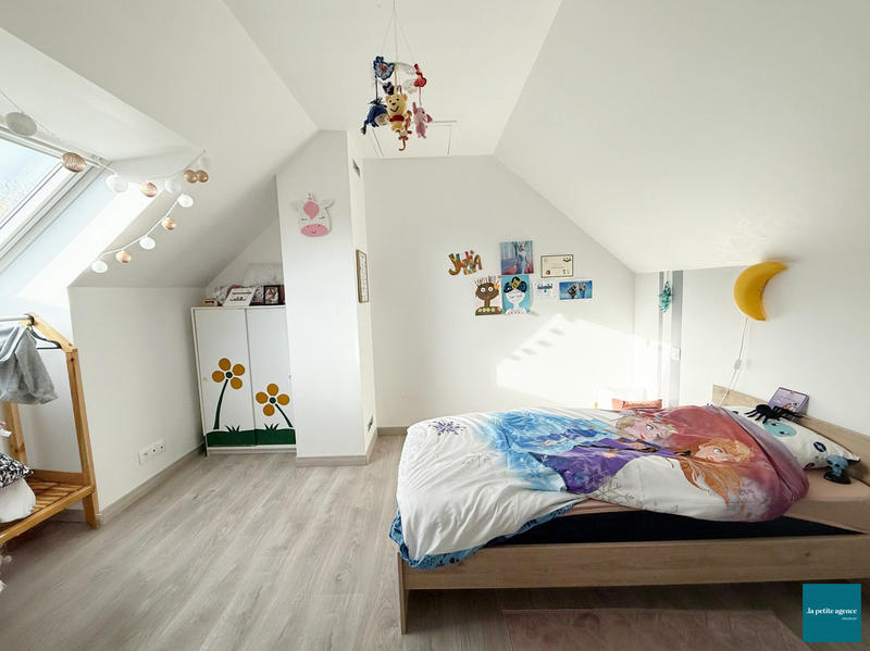 Maison - 170 m² - 7 pièces