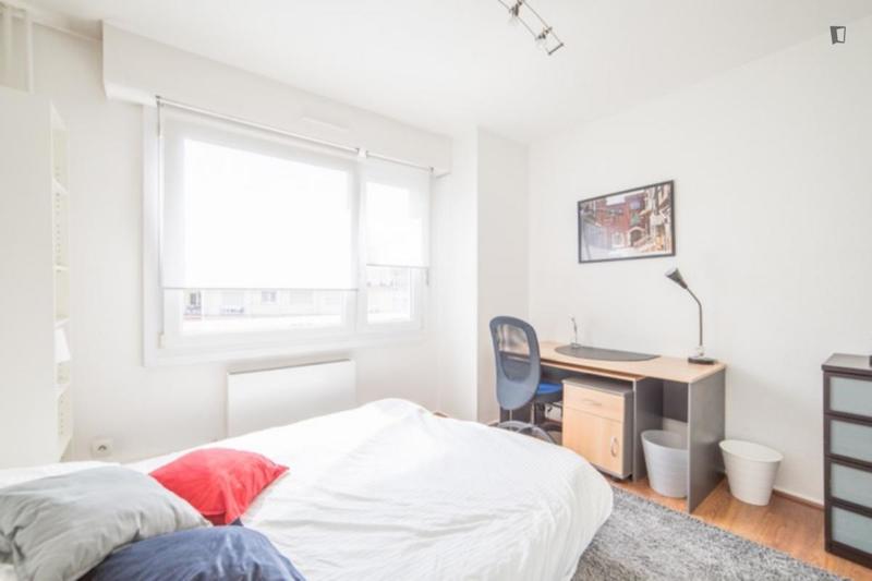 Chambre - 13 m² - 3 pièces